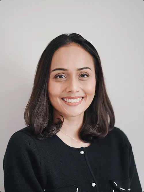Shabnam Lee, therapist